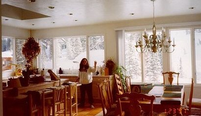 kitchen.jpg - 29.3 K