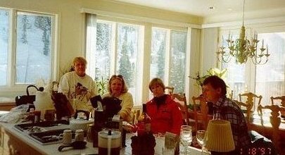 kitcmjcb.jpg - 29.5 K